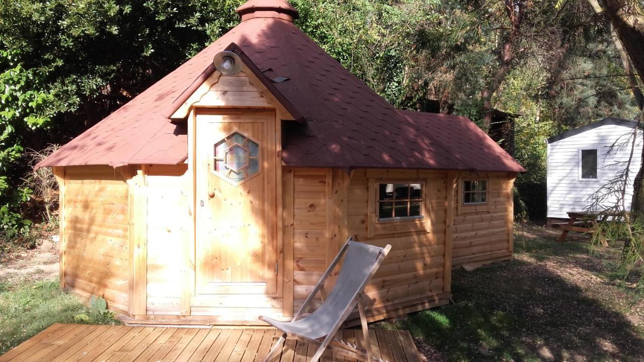 Camping Ushuaia Villages Le Viaduc Arlebosc Exterior foto